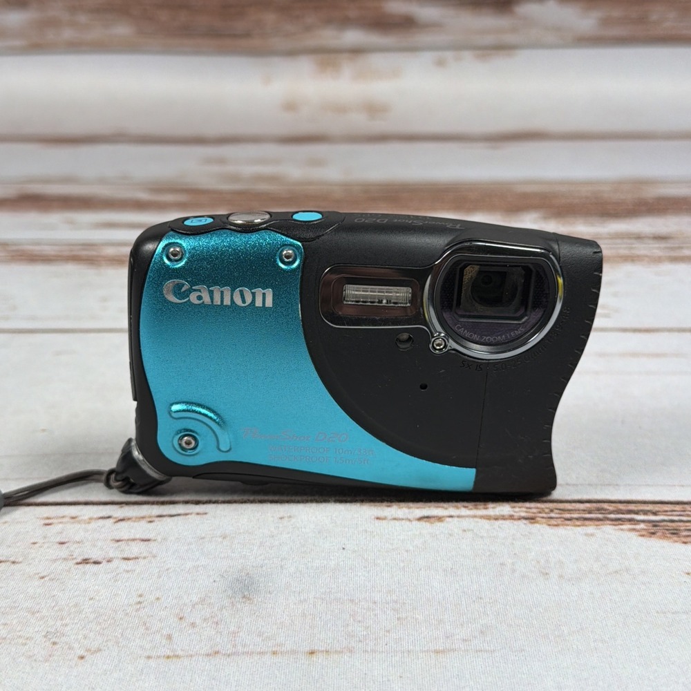 Canon PowerShot D20 Digital Camera Blue For Parts Repair Powers On w/ Battery